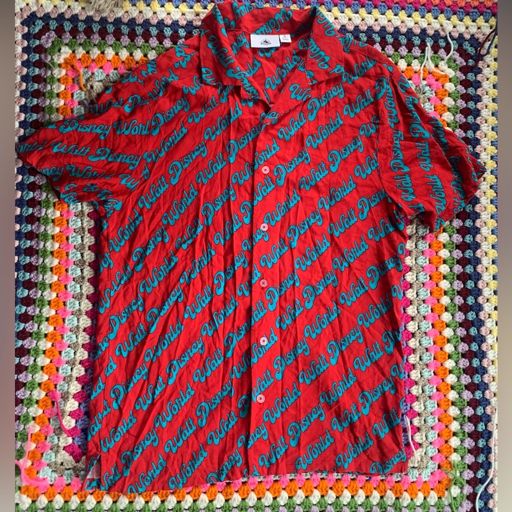 Retro Disney Parks Walt Disney World Red & Blue Resort Button Up Shirt Small